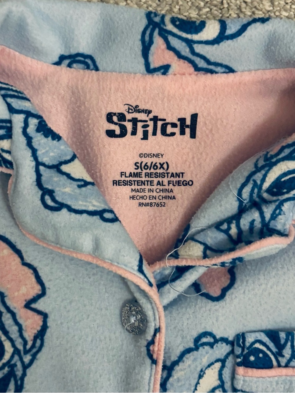 Disney Lilo & Stitch Fleece Pajama Set Size 6/6x - Picture 2 of 3